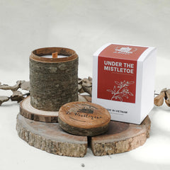 UNDER THE MISTLETOE - Christmas Natural Coconut and Soy Wax Blend Aromatherapy Scented Candles