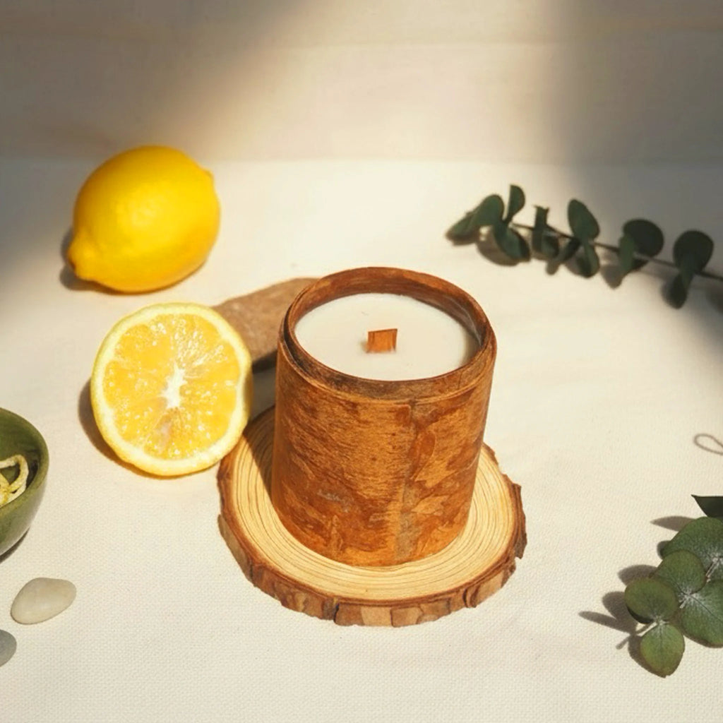 Endless Summer scented candle with lemongrass decor