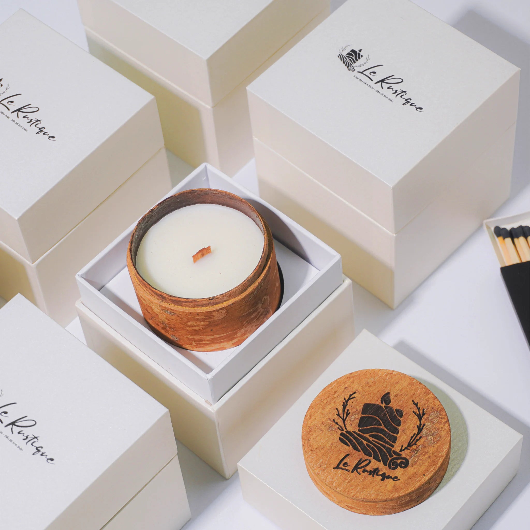 Le Rustique Special Scented Candle Gift Set displayed in elegant packaging, perfect for gifting and aromatherapy.